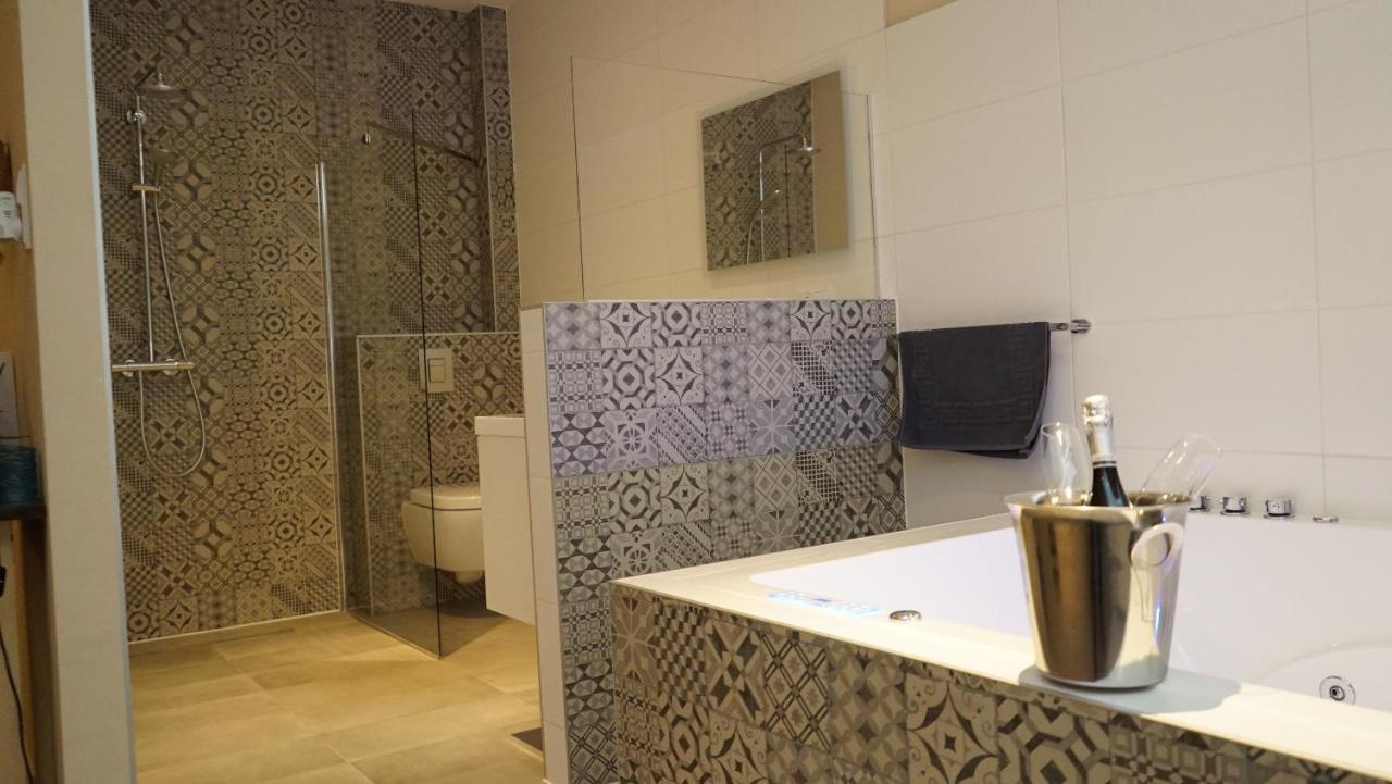 Hotel Hoevevoorde Рейсвейк Экстерьер фото